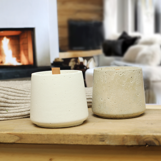 Handcrafted Duftkerze Betti Pure Harmony in concrete vessel, creating a warm, serene atmosphere for your home.